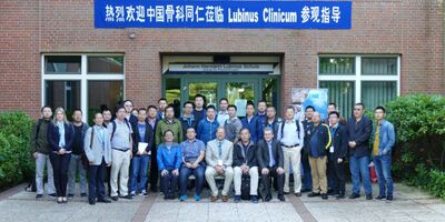 Experten aus Fernost auf Informations-Tour im Lubinus Clinicum